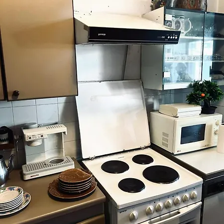 Rent A Vintage House In *