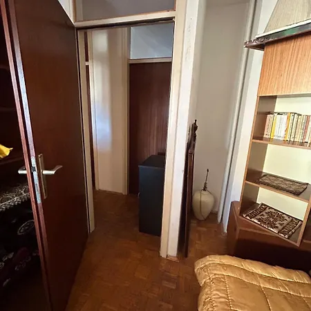 Rent A Vintage House In