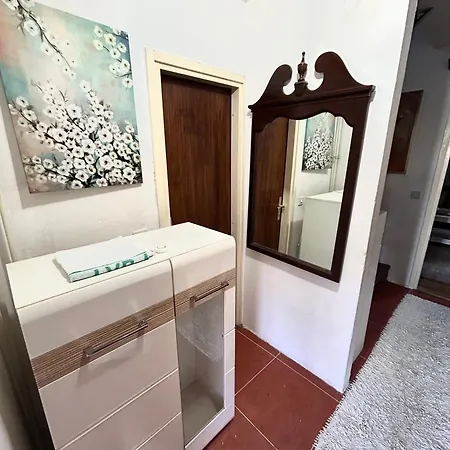 度假居 Rent A Vintage House In *
